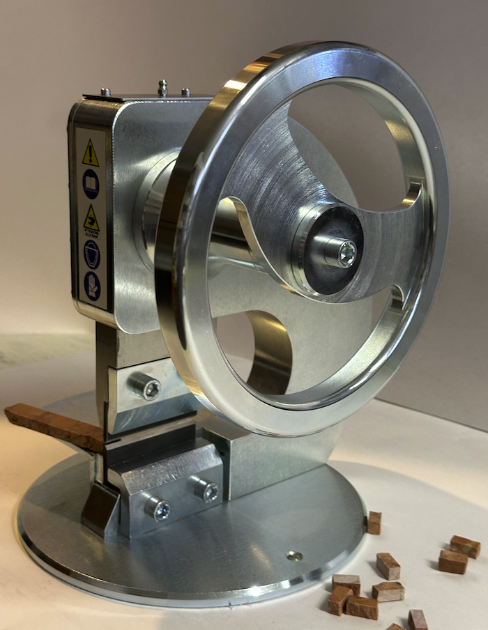 Mosaic Cutter